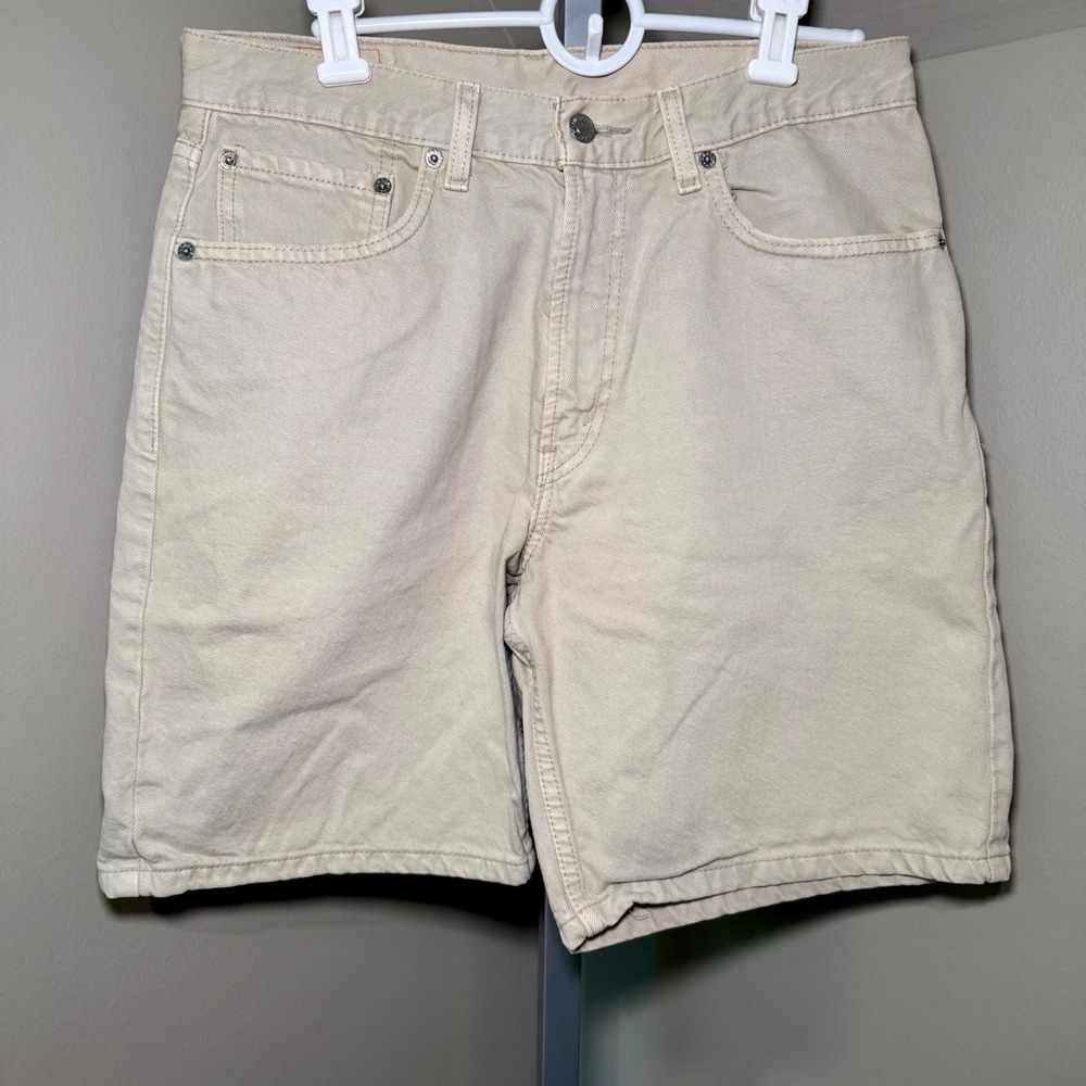 Levis 550 Relaxed Fit Denim Shorts Mens 33 Tan Khaki Cotton 5-Pocket
Jorts